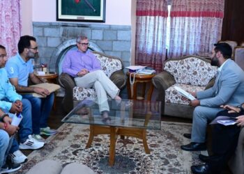 وزیراعلیٰ نے کی ’رابطہ ‘ آفس میں عوامی وفوداور اَفراد سے ملاقات 