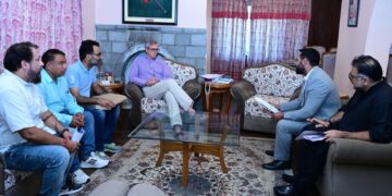 وزیراعلیٰ نے کی ’رابطہ ‘ آفس میں عوامی وفوداور اَفراد سے ملاقات 