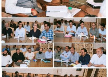 صوبائی کمشنر کشمیر نے سری نگر سمارٹ سٹی منصوبوں کی صورتحال کا لیاجائزہ