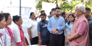لیفٹیننٹ گورنر کاجموں میں سیلاب سے متاثرہ