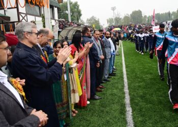 وزیر اعلیٰ عمر عبداللہ نے سری نگر میں 69ویں نیشنل سکول گیمز کا اِفتتاح کیا