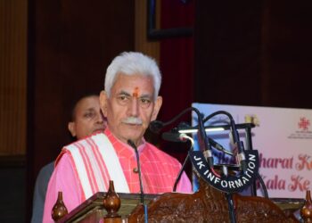 لیفٹیننٹ گورنر نے جموںوکشمیر کی ” یووا شکتی “ کو سراہا اور نوجوانوںسے تبدیلی کیلئے محرک بننے پر زور دیا