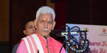 لیفٹیننٹ گورنر نے جموںوکشمیر کی ” یووا شکتی “ کو سراہا اور نوجوانوںسے تبدیلی کیلئے محرک بننے پر زور دیا