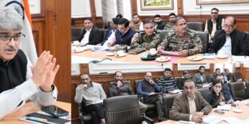چیف سیکرٹری نے لیاجموں وکشمیر میں بڑی شاہراہوں اور ٹنلوں کی پیش رفت کا جائزہ
