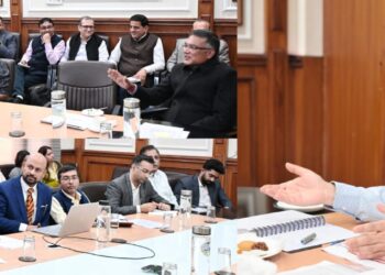 چیف سیکرٹری نے محکمہ اِمدادِ باہمی کی کارکردگی کا جائزہ لیا