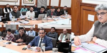 چیف سیکرٹری نے پی ایم پیکیج ملازمین سے متعلق مسائل کا جائیزہ لیا