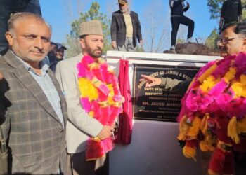 جاوید رانا نے مینڈھر میں کلیدی شہری و سیاحتی منصوبوں کا آغاز کیا