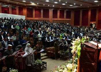 لیفٹیننٹ گورنرنے ’یومِ آئین ‘ کی تقریبات میں شرکت کی
