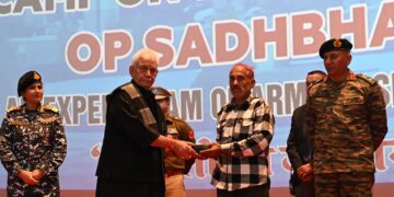 لیفٹنٹ گورنرنے اودھمپور میں انڈو تبتی بارڈر پولیس کے 64 ویں قیامِ دن کی تقریبات میں شرکت کی 