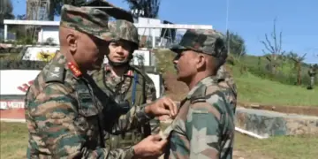 شمالی کمان کے فوجی کمانڈر کا دورہ کشتواڑ اور ادھم پور