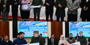 وزیر اعلیٰ عمر عبداللہ نے سری نگر میں 37.92 کرو ڑروپے کے ترقیاتی منصوبوں کا اِی ۔ اِفتتاح اور سنگ بنیاد رکھا