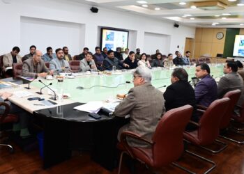 جموں میںوزیراعلیٰ عمرعبداللہ کی زیر صدارت کابینہ ا اجلاس،تمام وزراءاور چیف سیکرٹری موجود