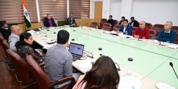 وزیر اعلیٰ عمر عبداللہ نے ایس اے ایس سی آئی کے تحت شروع کئے گئے شہری منصوبوں کا جائزہ لیا