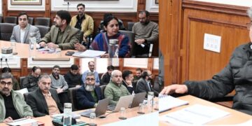 چیف سیکرٹری نے اربن چیلنج فنڈ ، آٹو ڈی سی آر اور جھیلوں کے تحفظ کے اقدامات کی عمل آوری کا جائیزہ لیا
