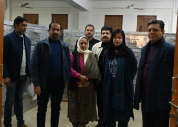 چیف الیکٹورل آفیسرنے سانبہ میں اِ ی وِی ایم اور وِی وِی پی اے ٹی گودام کا سہ ماہی معائینہ کیا