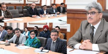چیف سیکرٹری نے جموں و کشمیر بھر میں پی ایم اجولا یوجنا کے نفاذ کا جائیزہ لیا