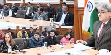 چیف سیکرٹری نے ڈِی پی آئی آئی ٹی کے ضلعی سطح کے کاروباری اِصلاحات کی عمل آوری پر زور دیا