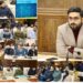 ضلع ترقیاتی کمشنر سری نگر نے پی ایم سوریہ مفت بجلی یوجنا کی عمل آوری میں پیش رفت کا جائزہ لیا