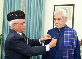 لیفٹنٹ گورنر نے مسلح افواج کے ریٹائیرڈ افسران سے ملاقات کی