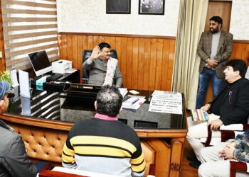 جاوید رانا نے عوامی شکایات کے بروقت ازالہ کی یقین دہانی کی