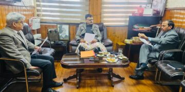جاوید رانا نے پیر پنجال میں بنیادی ڈھانچے اور اِنتظامی اَمور کا جائزہ لیا
