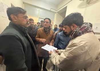 ستیش شرما نے آر ٹی اور دفتر سری نگر کا معائینہ کیا