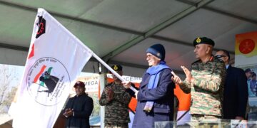 فوج کی بہادری ،ہمت اور قربانی ہماری قوم کی سلامتی میں ریڑھ کی ہڈی کی حیثیت رکھتی ہے/لیفٹیننٹ گورنر