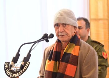 لیفٹنٹ گورنر نے انڈین ریلوے مینجمنٹ سروس ( آئی آر ایم ایس ) کے افسر ٹرینیز سے ملاقات کی