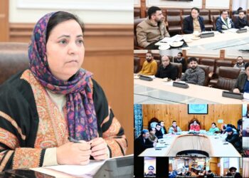 سکینہ اِیتو نے صوبہ کشمیر کے گورنمنٹ میڈیکل کالجوں ، ضلعی ہسپتالوں اور دیگر طبی اِداروں میں صفائی ستھرائی کے اَقدامات کا جائزہ لیا